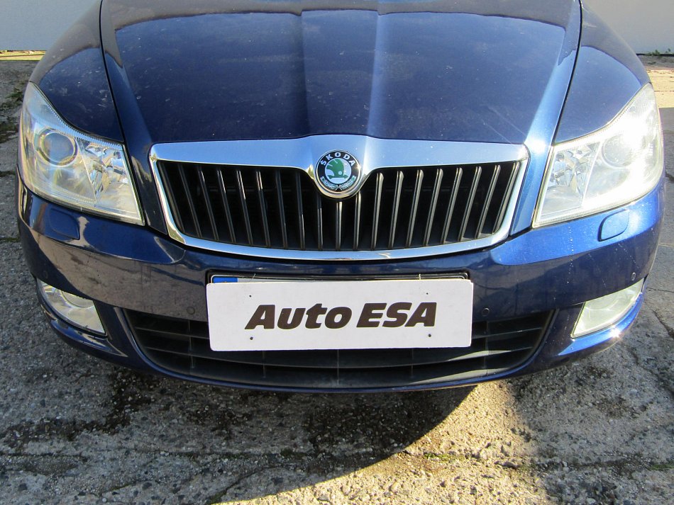 Škoda Octavia II 2.0 TDi Elegance