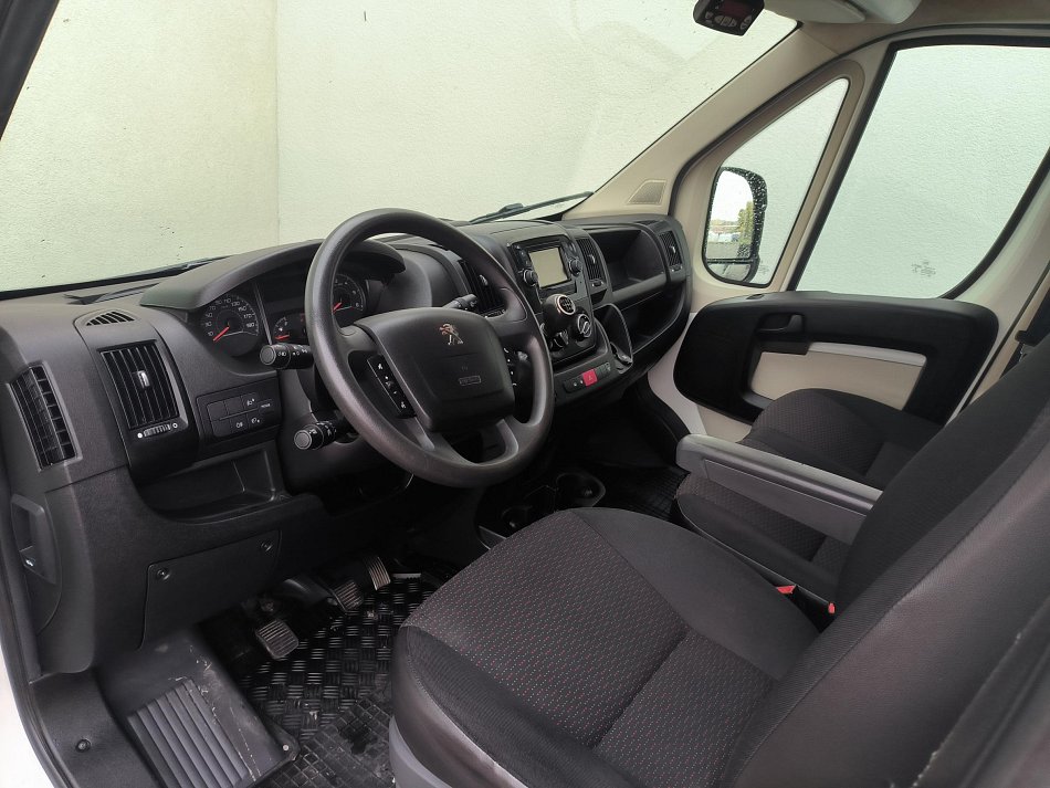 Peugeot Boxer 2.0HDi  L4 CHLADÍCÍ