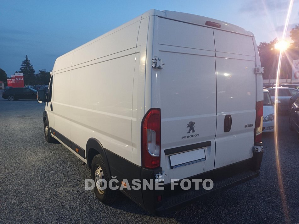 Peugeot Boxer 2.0HDi  L4 CHLADÍCÍ