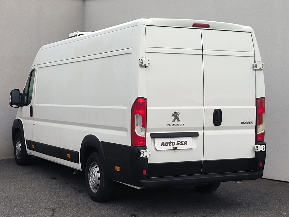 Peugeot Boxer 2.0HDi  L4 CHLADÍCÍ