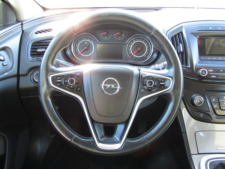 Opel Insignia 2.0 CDTi 