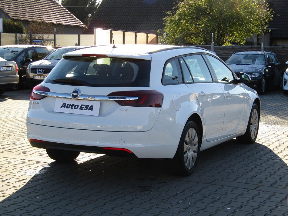 Opel Insignia 2.0 CDTi 