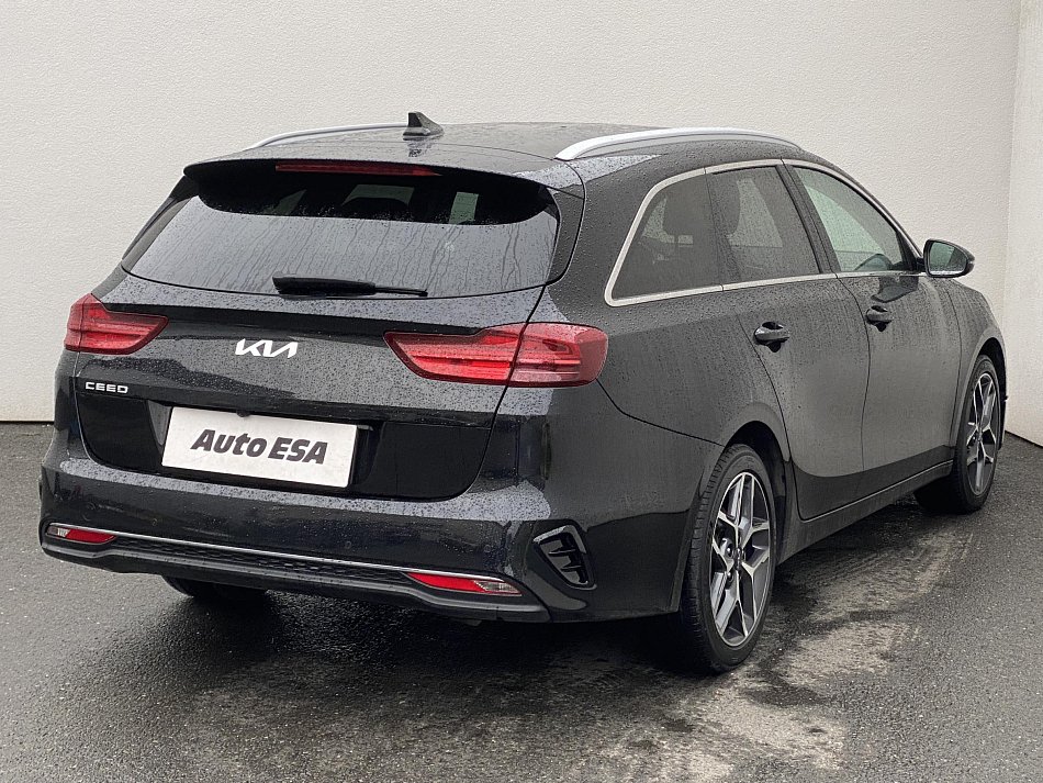 Kia Ceed 1.5T-GDi TOP SW