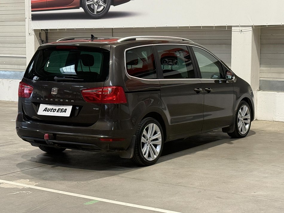 Seat Alhambra 2.0 TDi  7míst