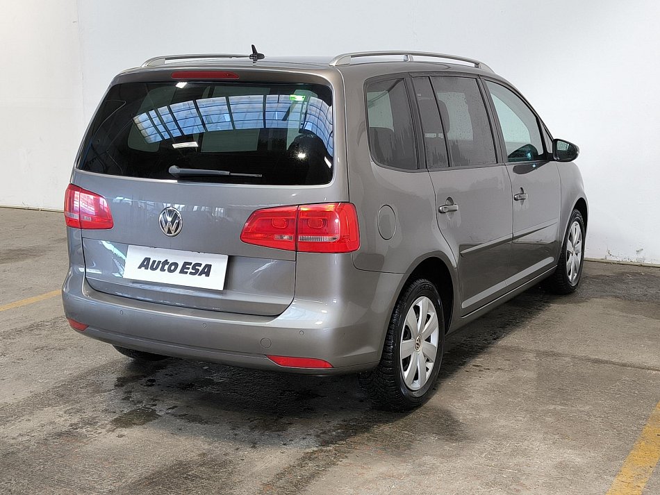 Volkswagen Touran 1.4 TSi Comfortline 7míst