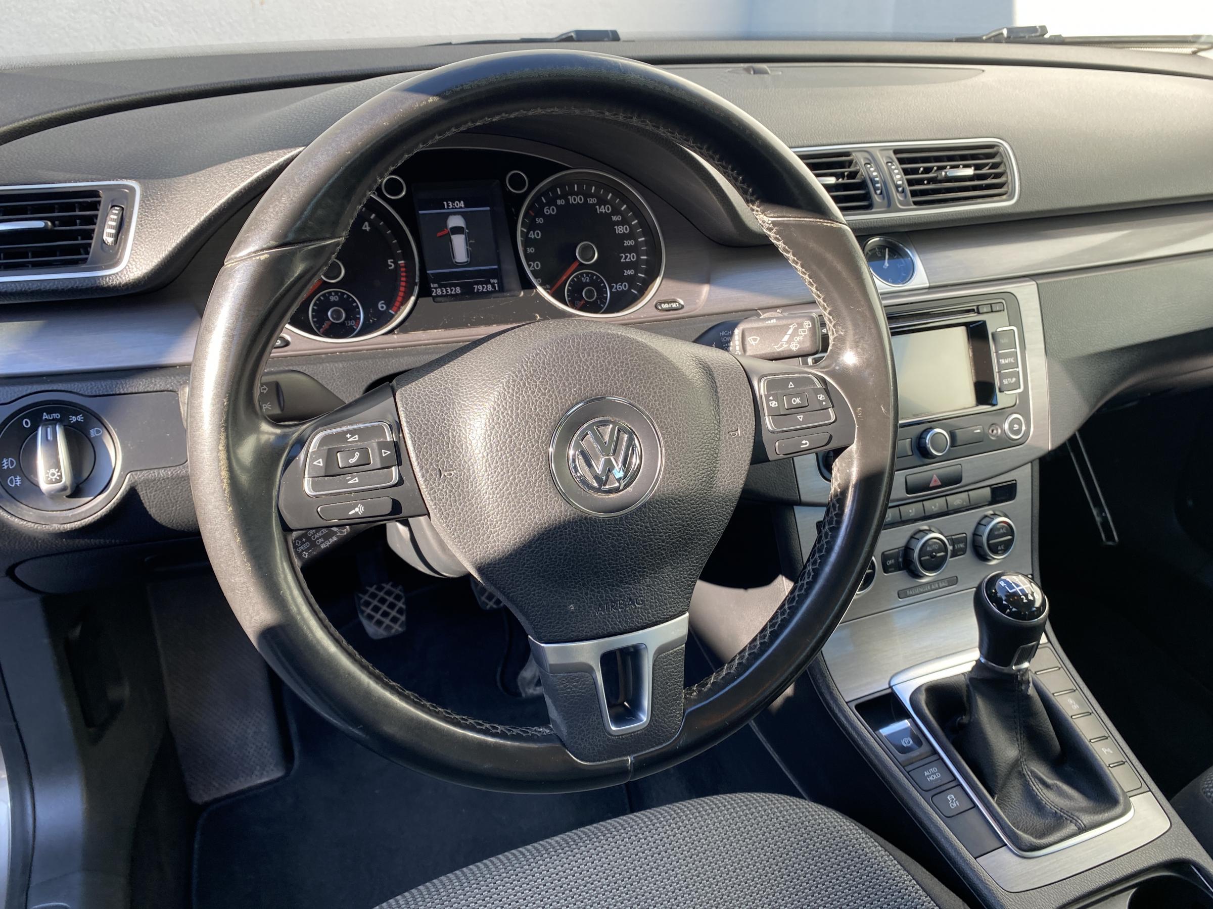 Volkswagen Passat, 2013 - pohled č. 14