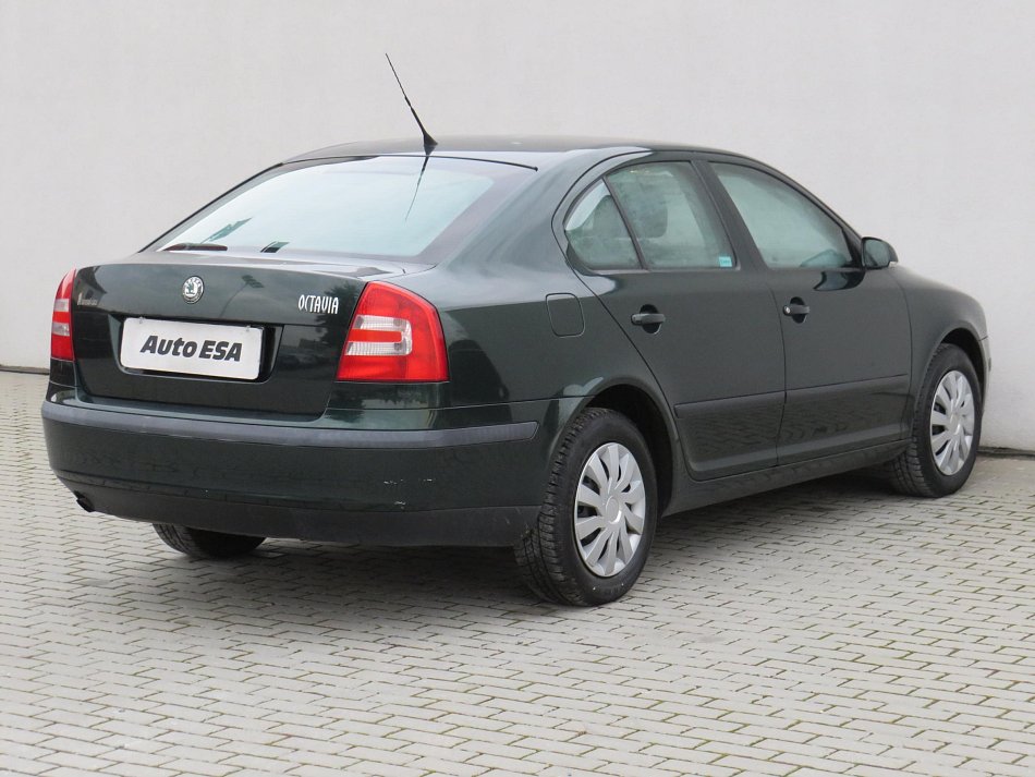 Škoda Octavia II 1.6i 