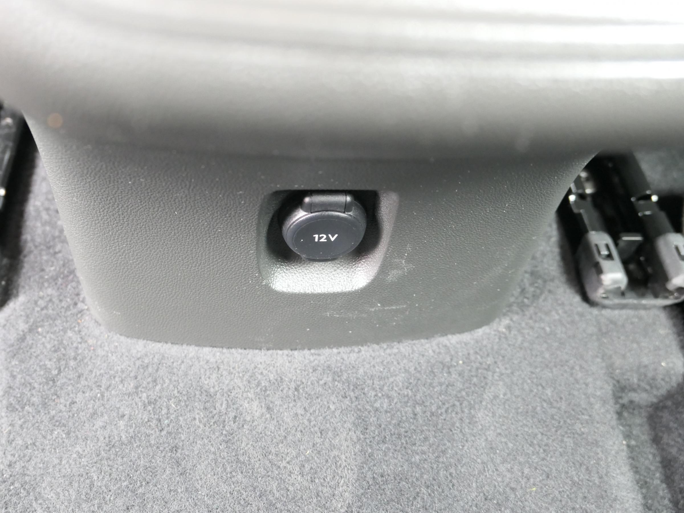 Vauxhall Grandland X, 2019 - pohled č. 19