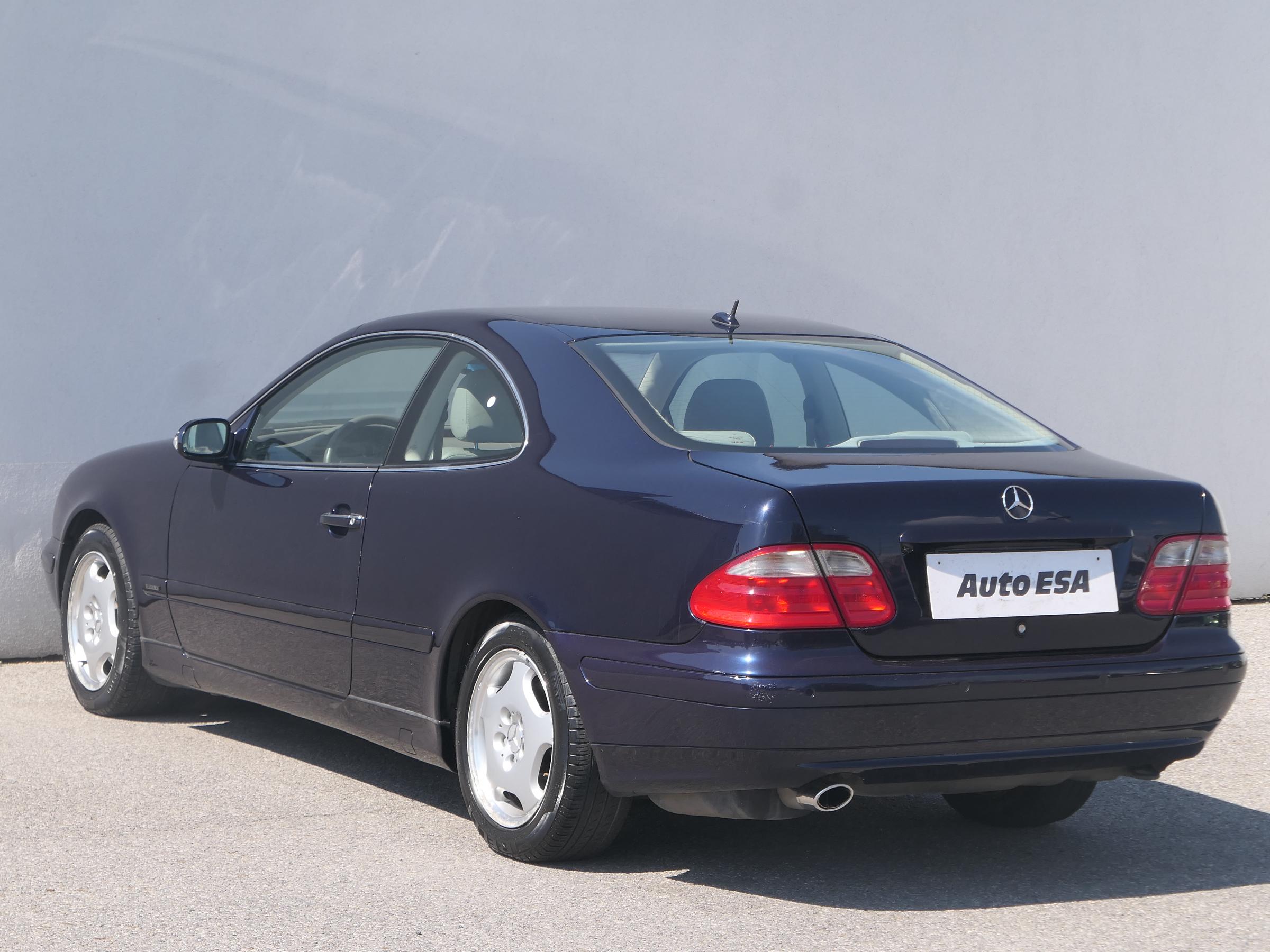 Mercedes-Benz CLK, 2001 - pohled č. 6