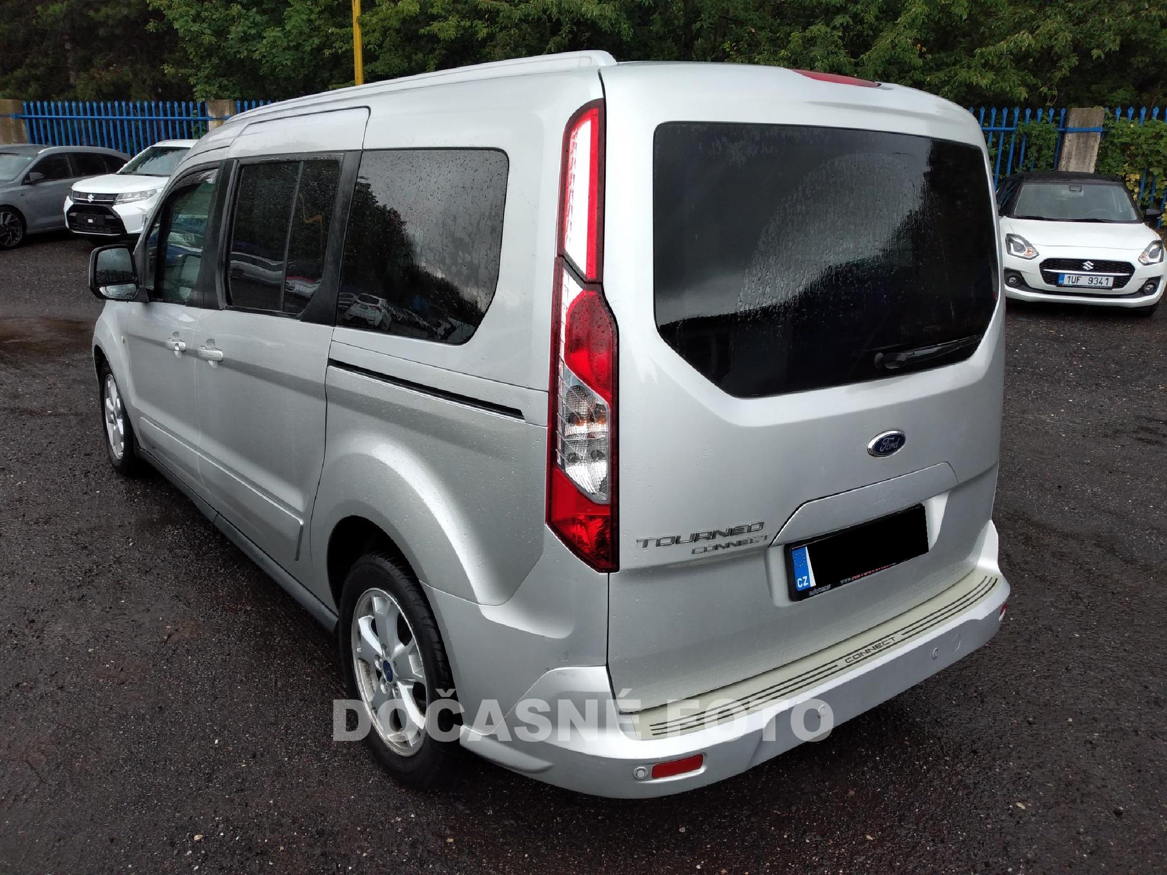 Ford Tourneo Connect, 2014 - pohled č. 4