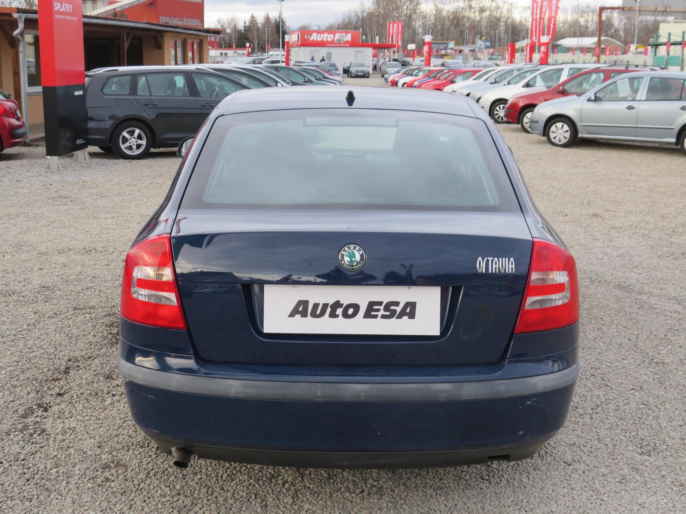 Škoda Octavia II, 2012 - pohled č. 5