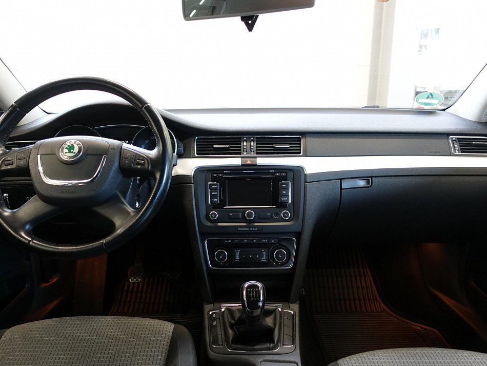 Škoda Superb II 2.0 TDi 