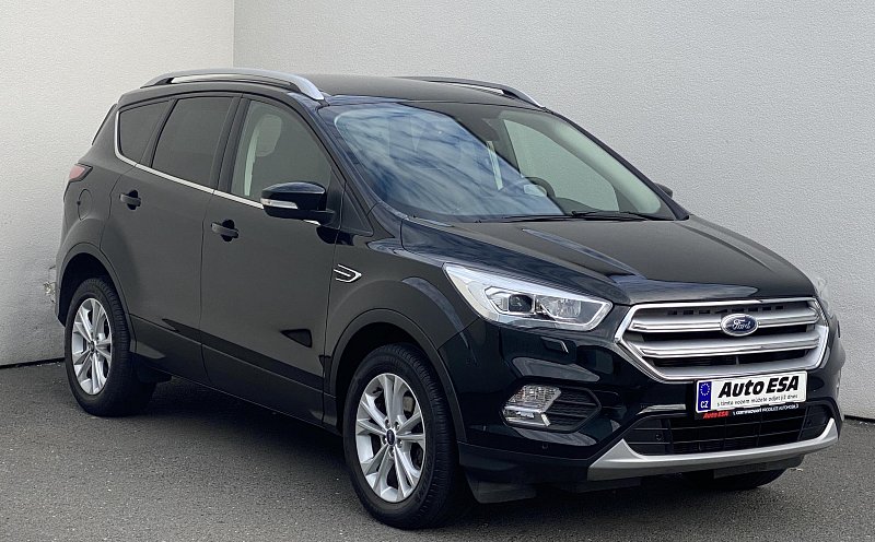 Ford Kuga 1.5EB Titanium