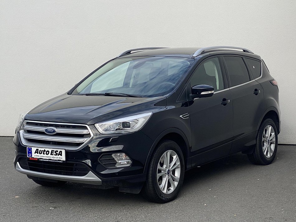 Ford Kuga 1.5EB Titanium