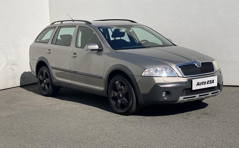 Škoda Octavia II 2.0TDi Scout 4x4