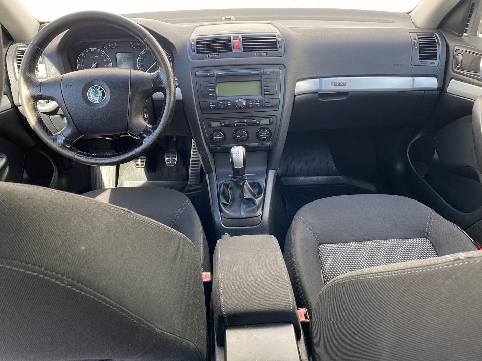 Škoda Octavia II 2.0TDi Scout 4x4