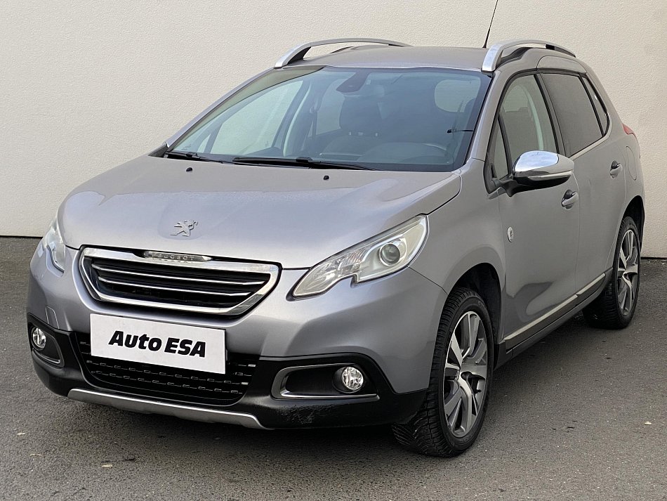 Peugeot 2008 1.2 PT Crossway