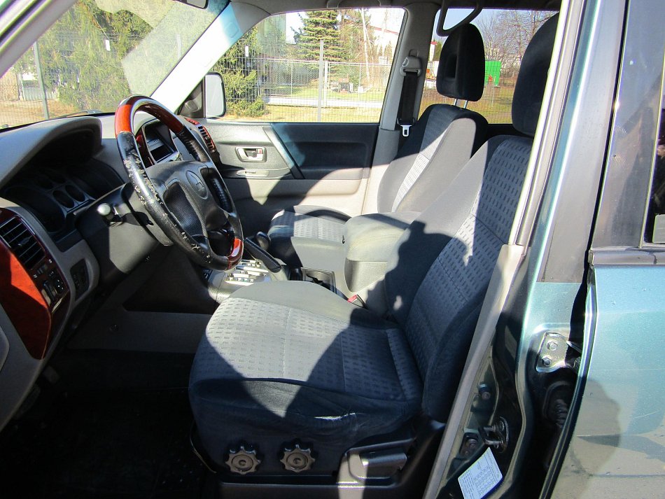 Mitsubishi Pajero 3.2 Di-D  4x4