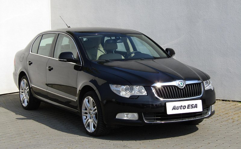 Škoda Superb II 3.6 FSi Elegance 4x4