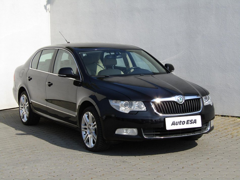 Škoda Superb II 3.6 FSi V6 Elegance 4x4