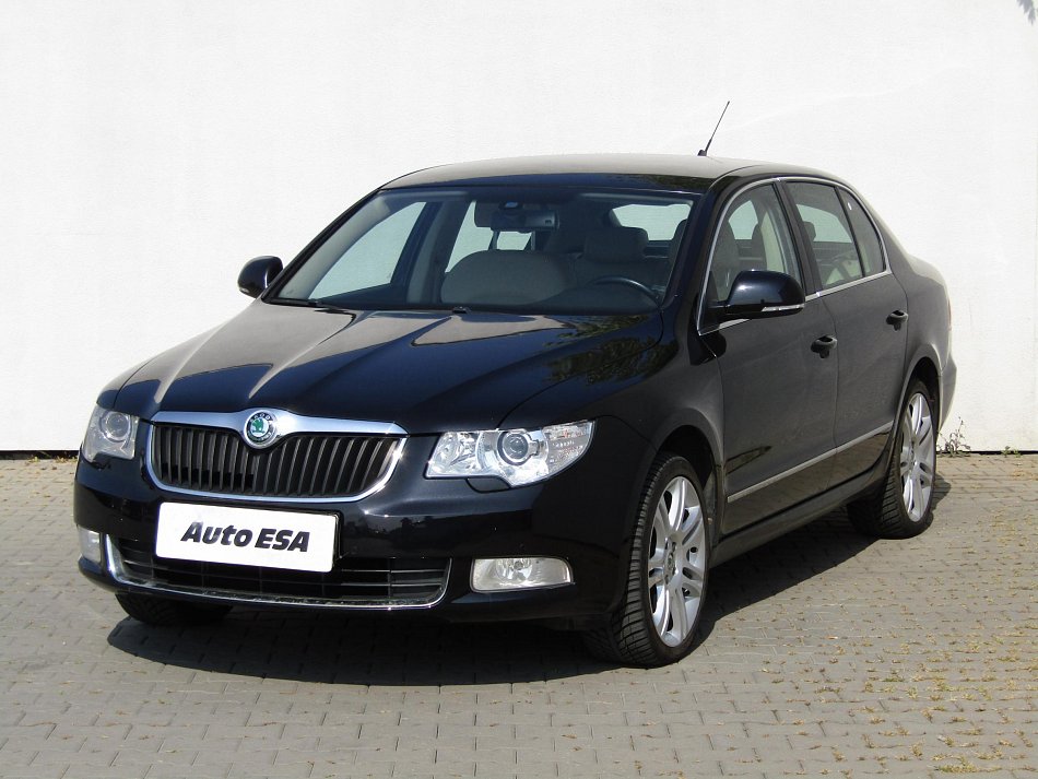 Škoda Superb II 3.6 FSi V6 Elegance 4x4