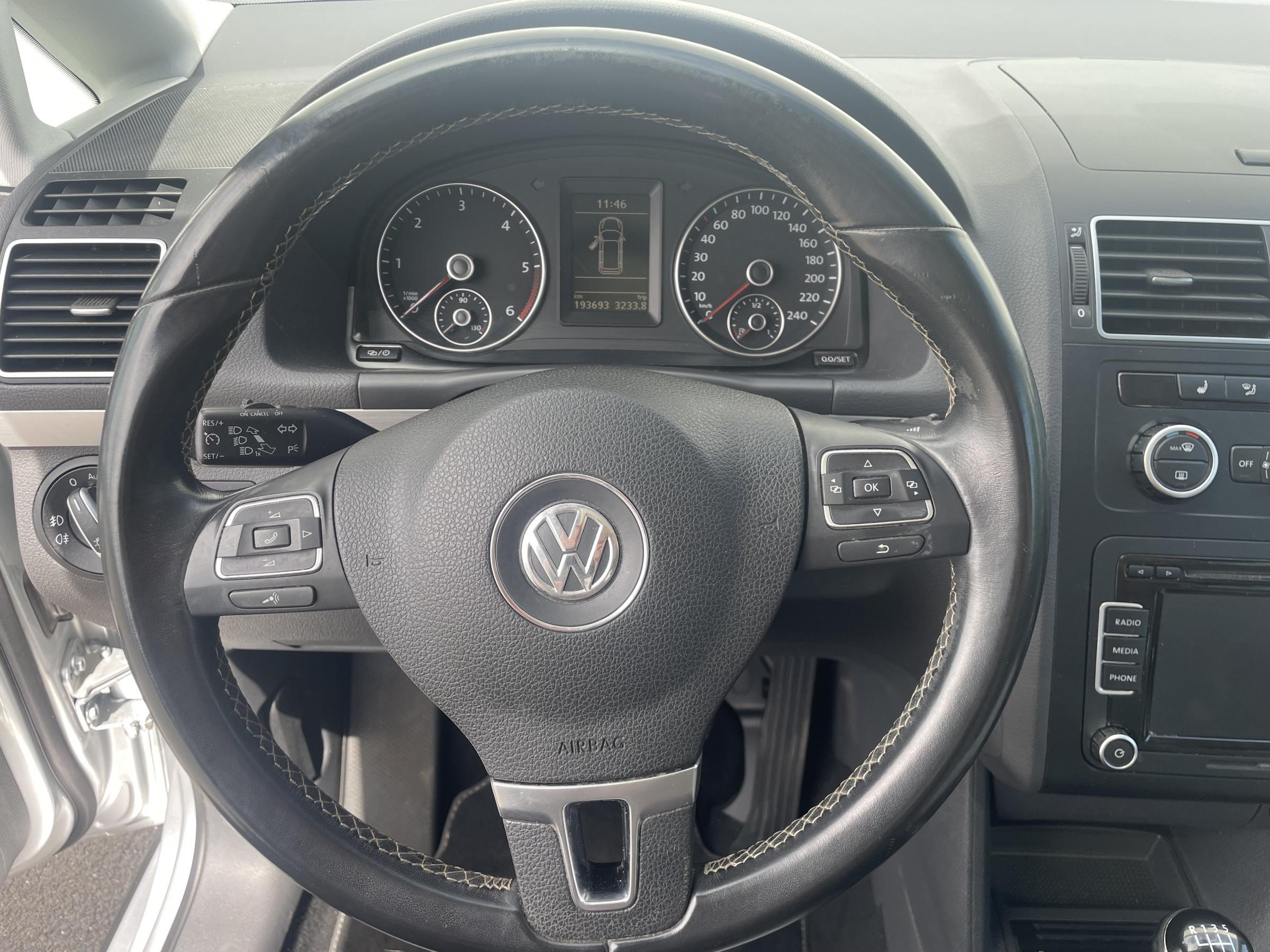 Volkswagen Touran, 2014 - pohled č. 14