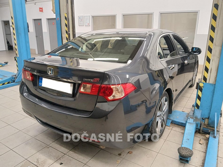 Honda Accord 2.2 