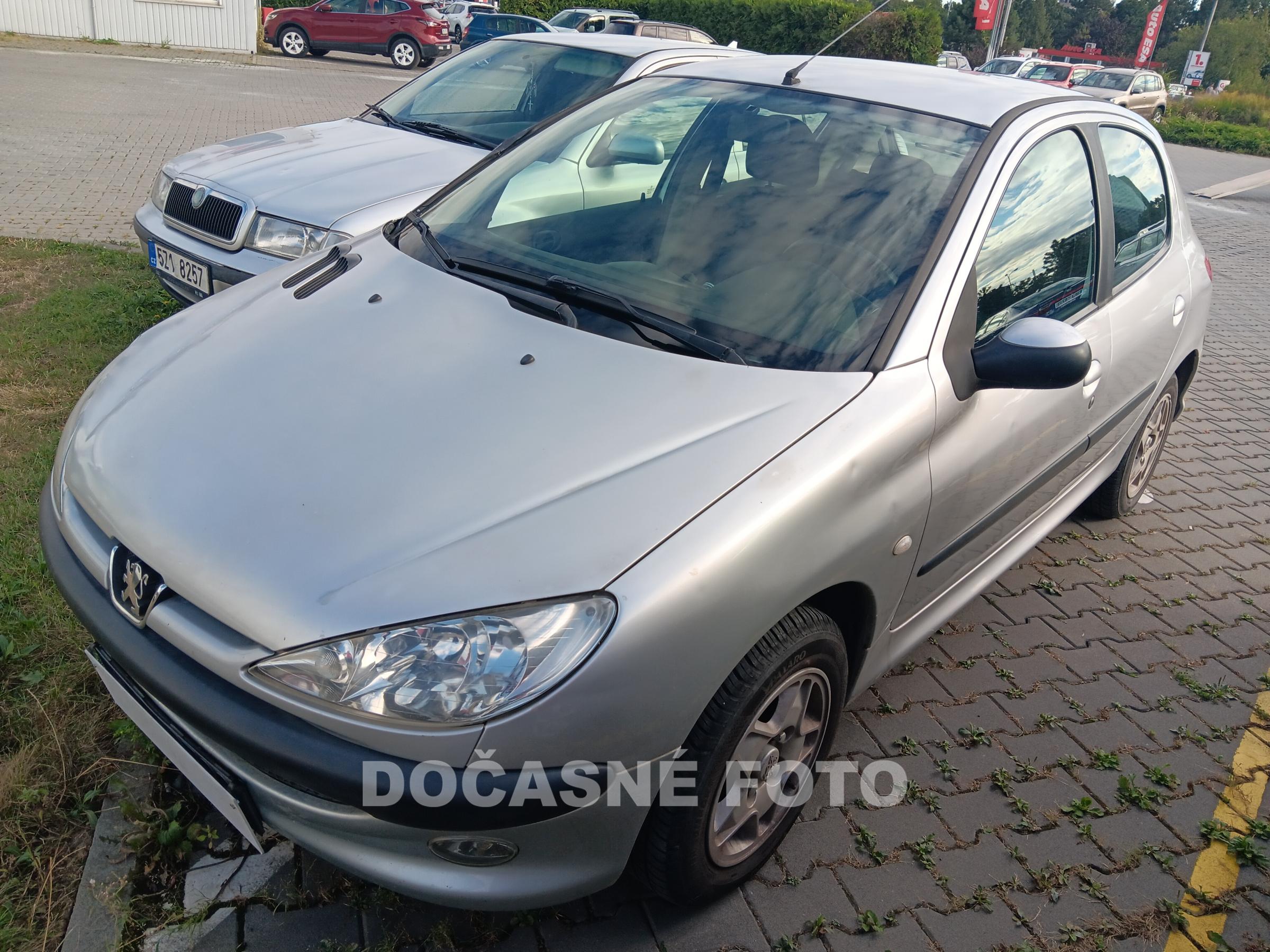 Peugeot 206, 2004 - pohled č. 1