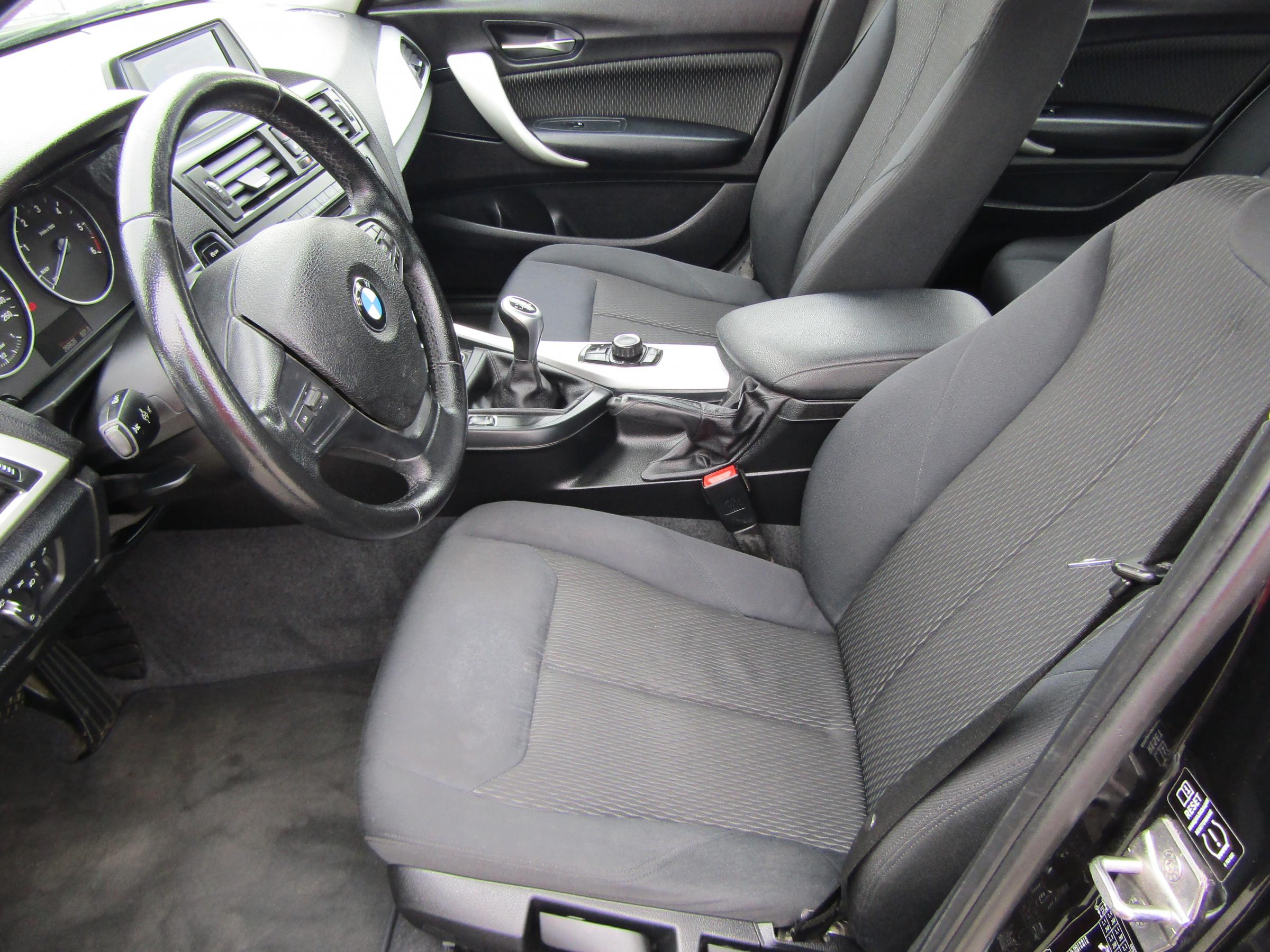 BMW Řada 1, 2012 - pohled č. 11
