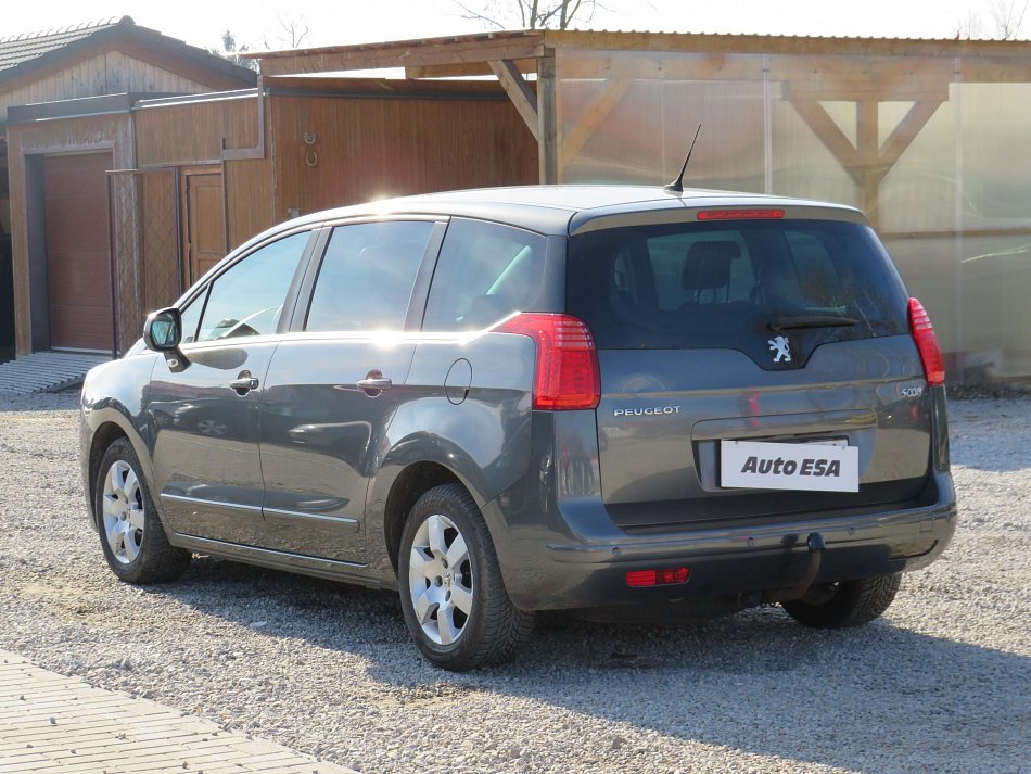 Peugeot 5008 2.0 HDi 