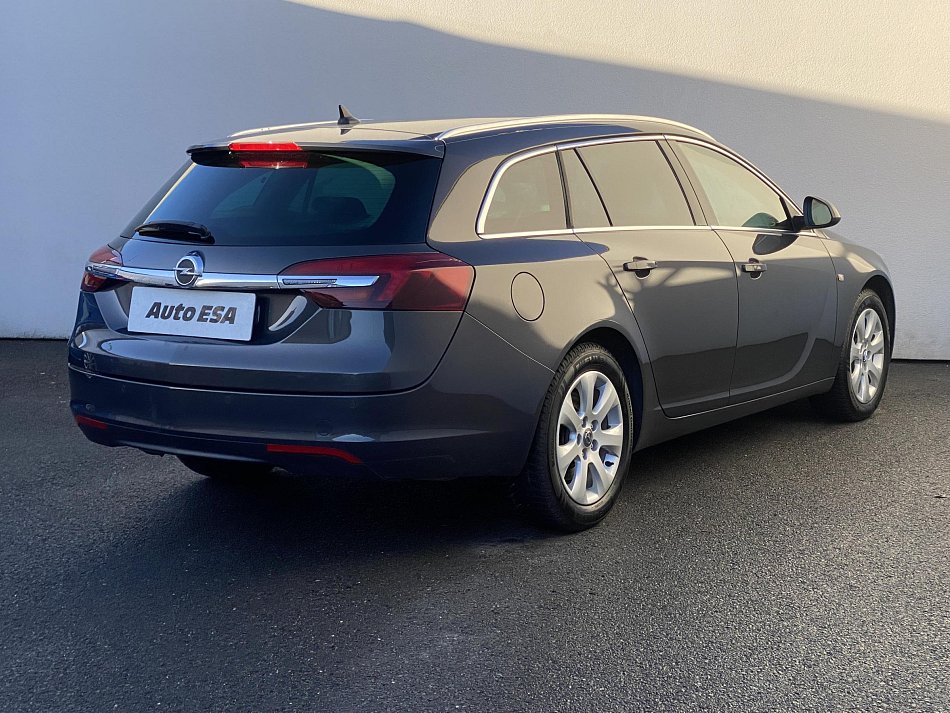 Opel Insignia 1.6T Sport