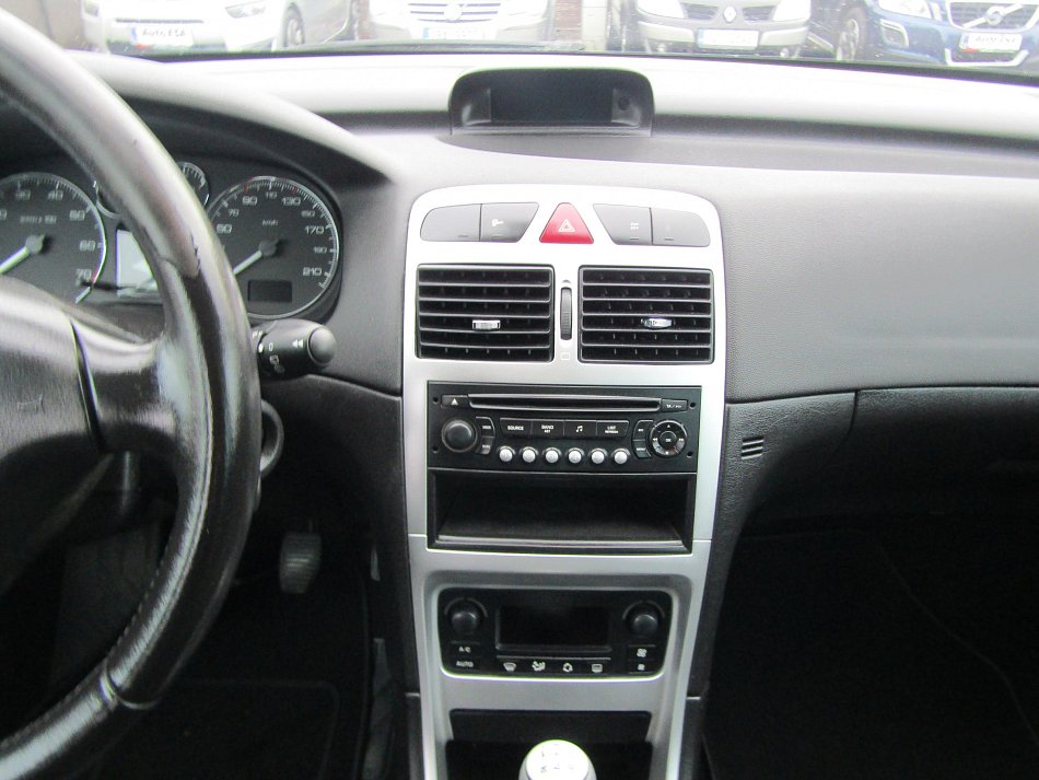 Peugeot 307 2.0i 