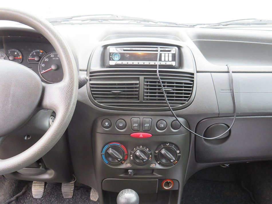 Fiat Punto 1.2i 