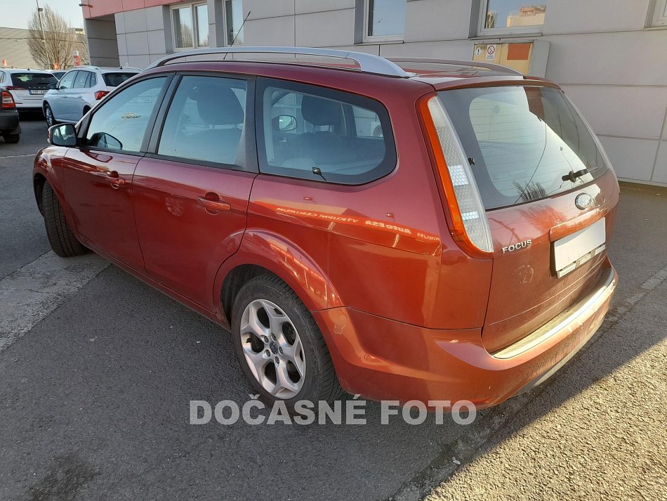 Ford Focus 1.6i 