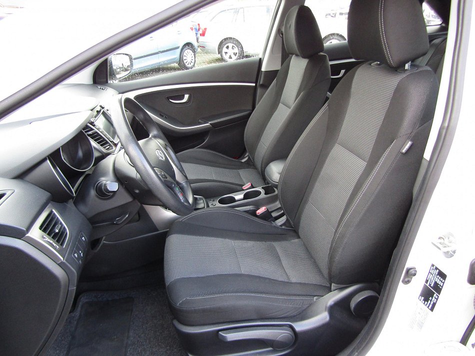 Hyundai I30 1.4CVVT 