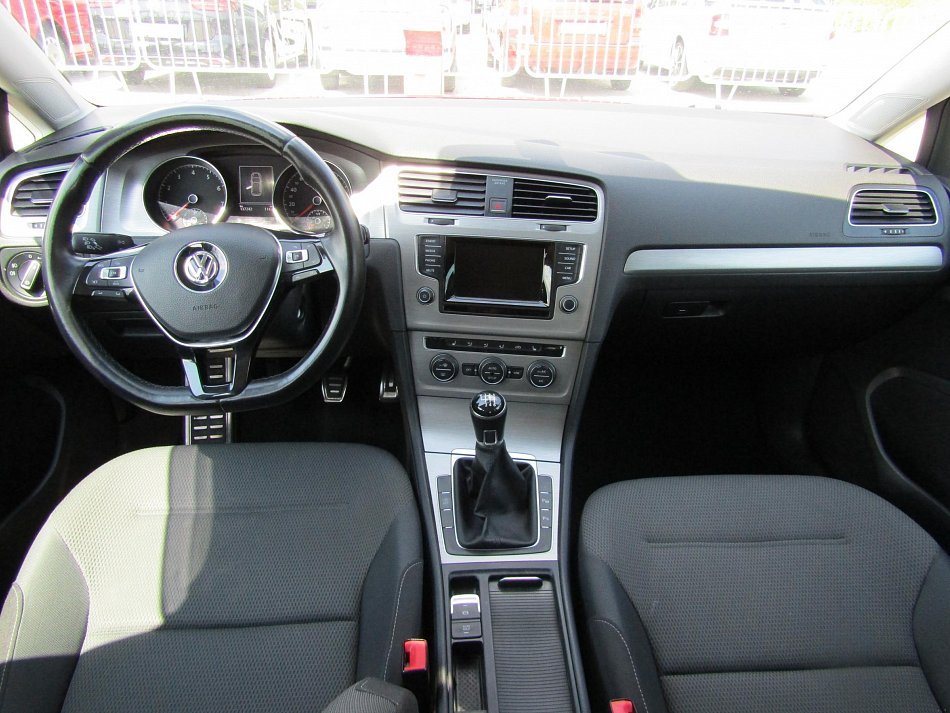 Volkswagen Golf 1.2 TSi Comfortline