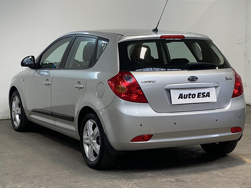 Kia Ceed 1.4i 