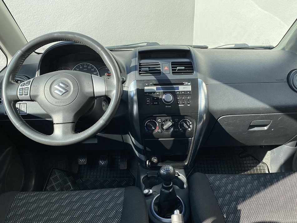 Suzuki SX4 1.6 VVT 