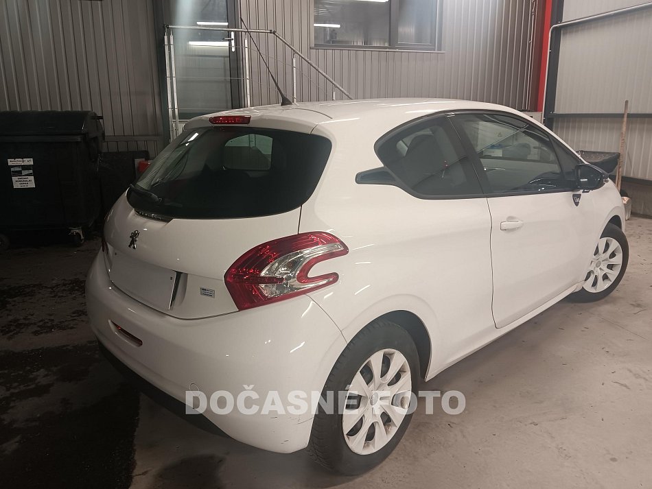 Peugeot 208 1.0 VTi 