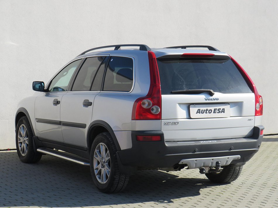 Volvo XC90 2.5T  4x4