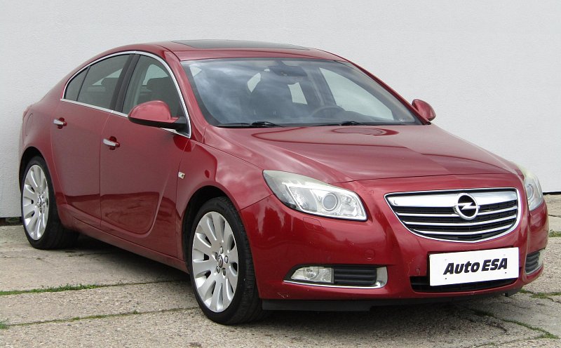 Opel Insignia 2.0CDTi 