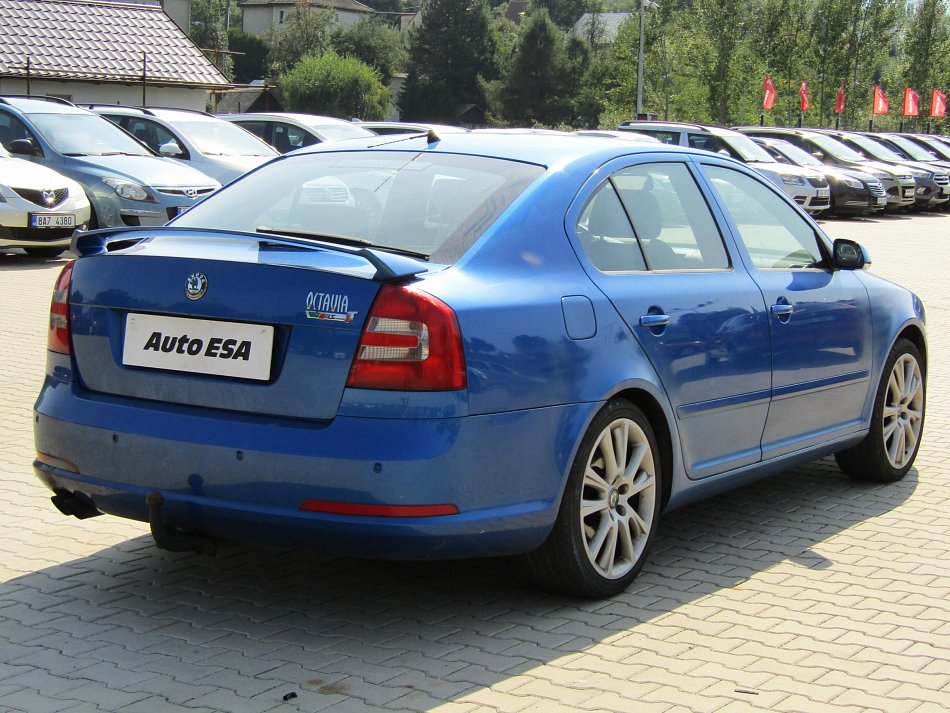 Škoda Octavia II 2.0 TDi  RS