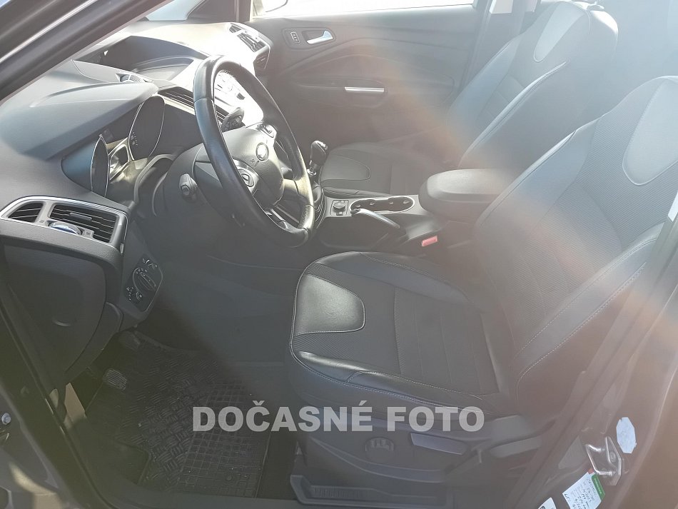 Ford Kuga 2.0 tdci Titanium