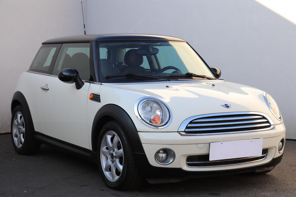 Mini Cooper, 2009