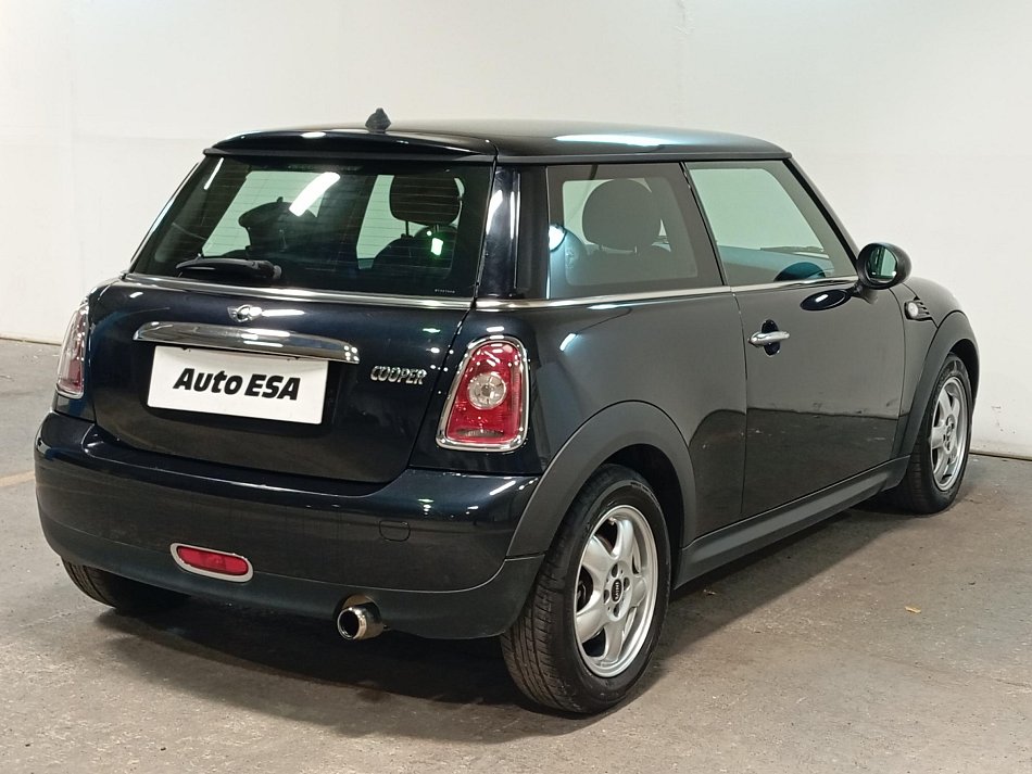 Mini Cooper 1.6i 