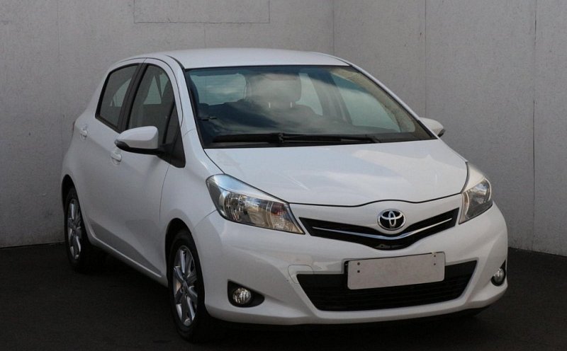 Toyota Yaris 1.3i 