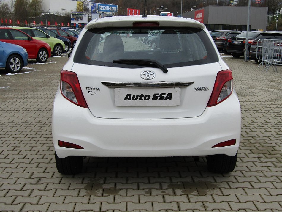 Toyota Yaris 1.3i 