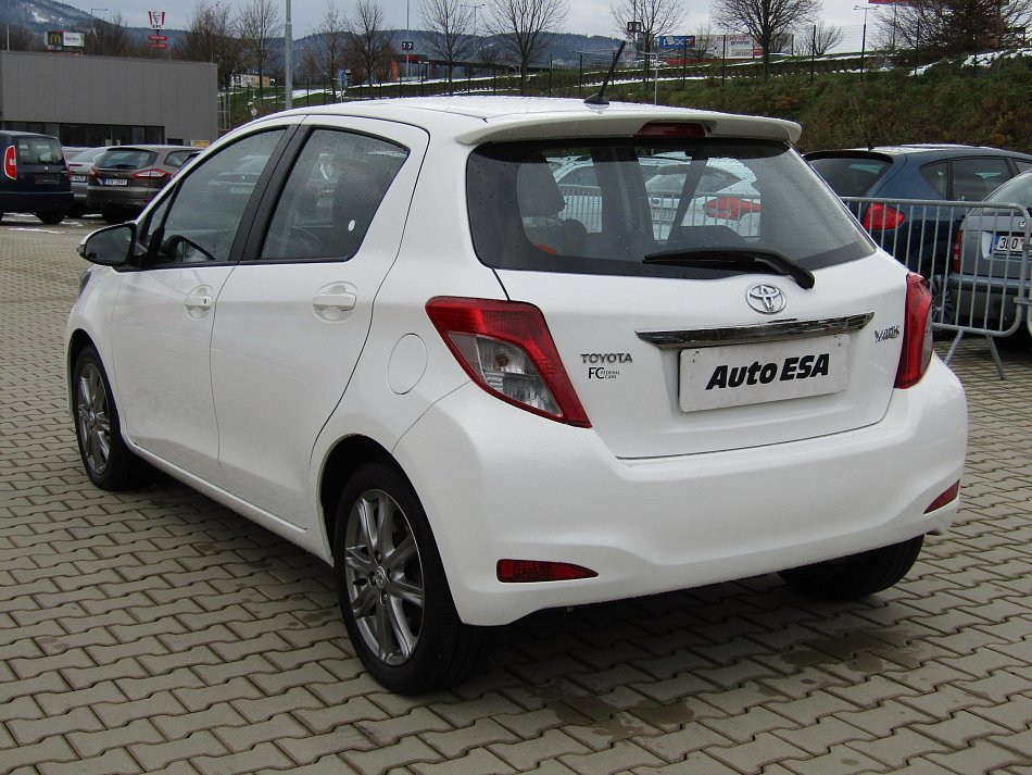 Toyota Yaris 1.3i 