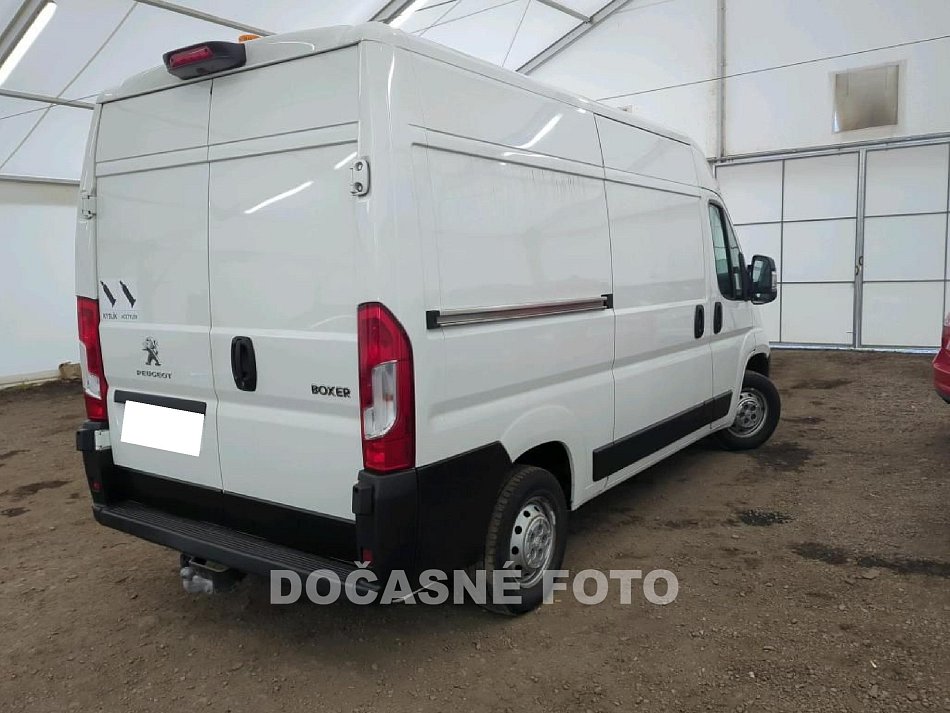 Peugeot Boxer 2.0HDi  L2H2 DÍLNA