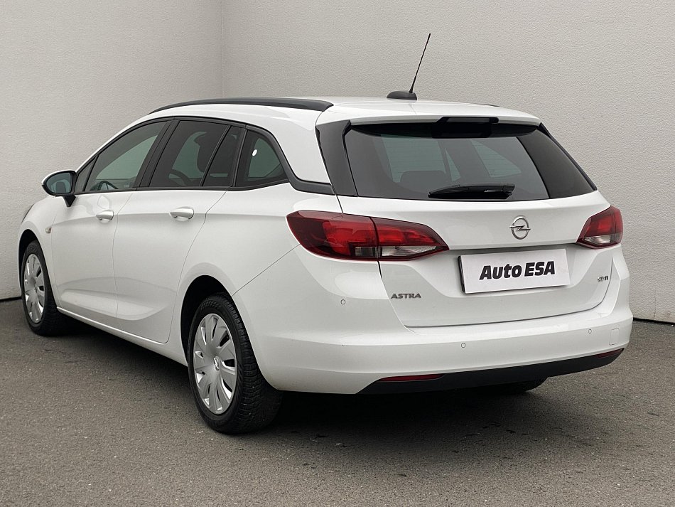 Opel Astra 1.6 CDTi 